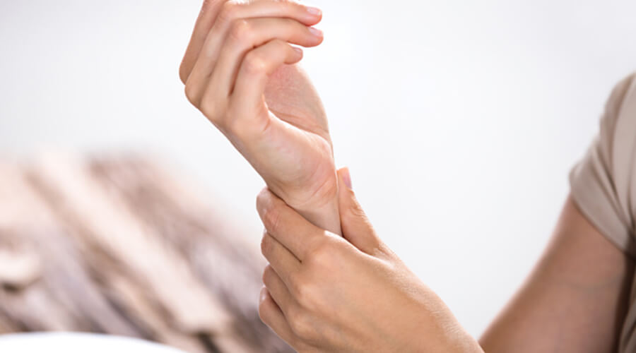 What cream can be used for tendonitis?