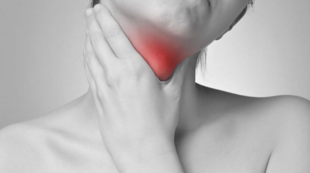 Main causes of neck problems and natural treatment