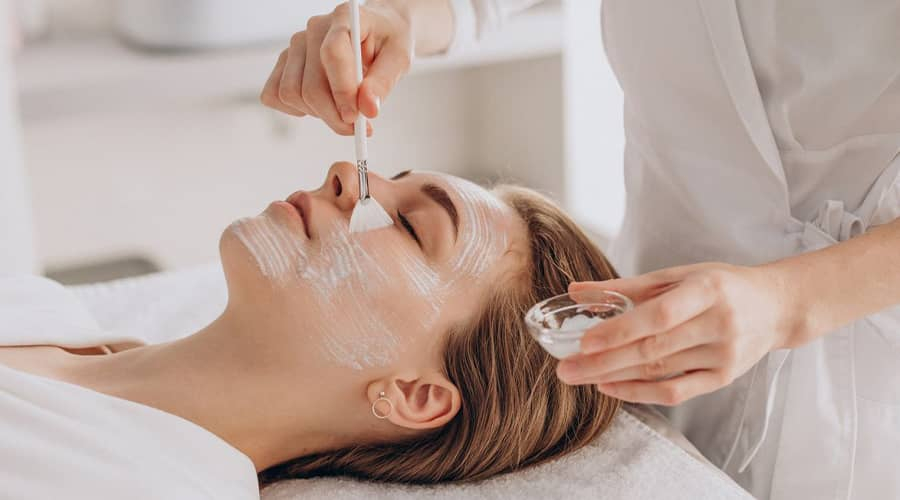 use of natural ingredients in skin care is becoming increasingly popular